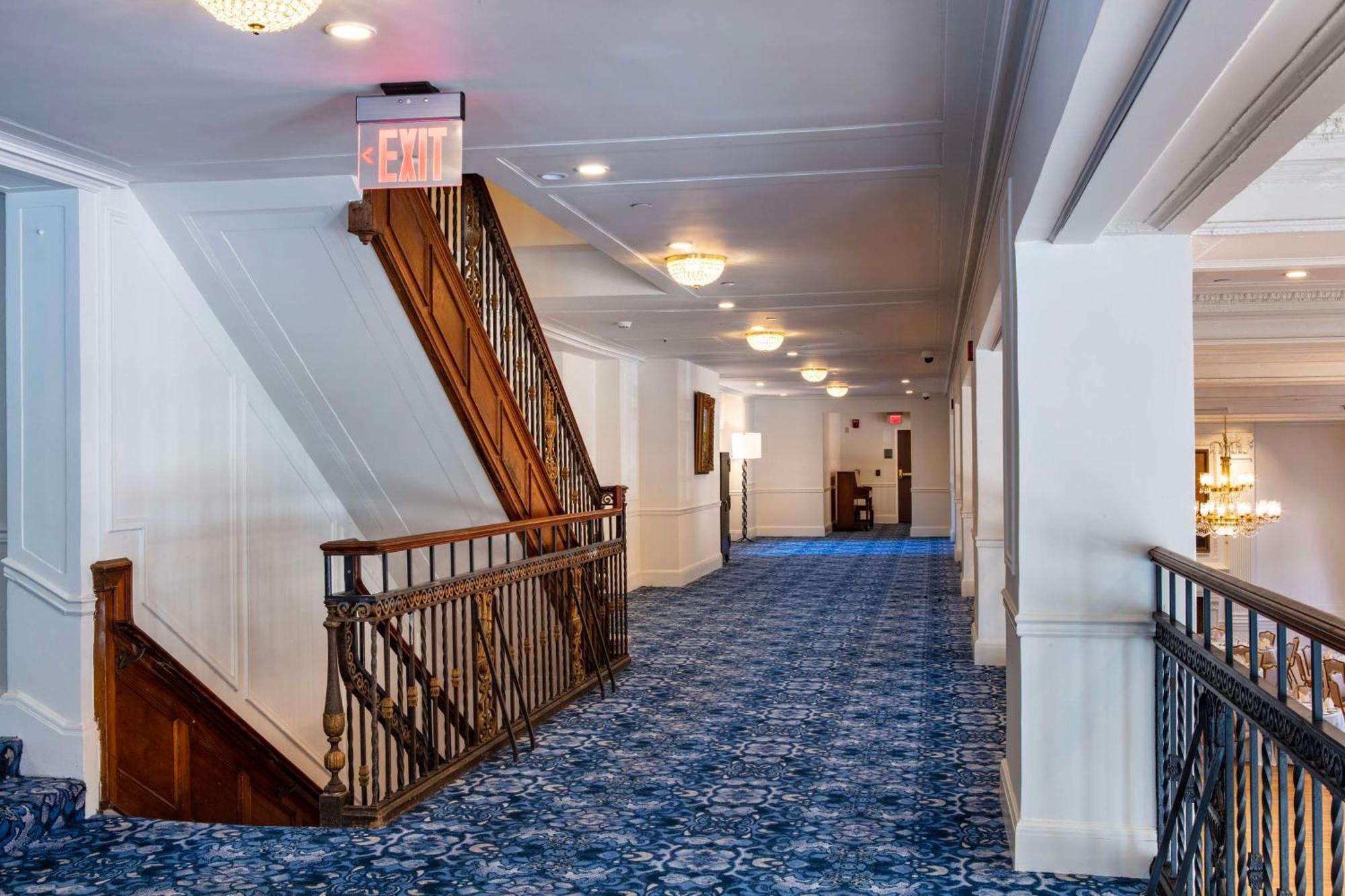 The Yorktowne Hotel, Tapestry Collection By Hilton Bagian luar foto