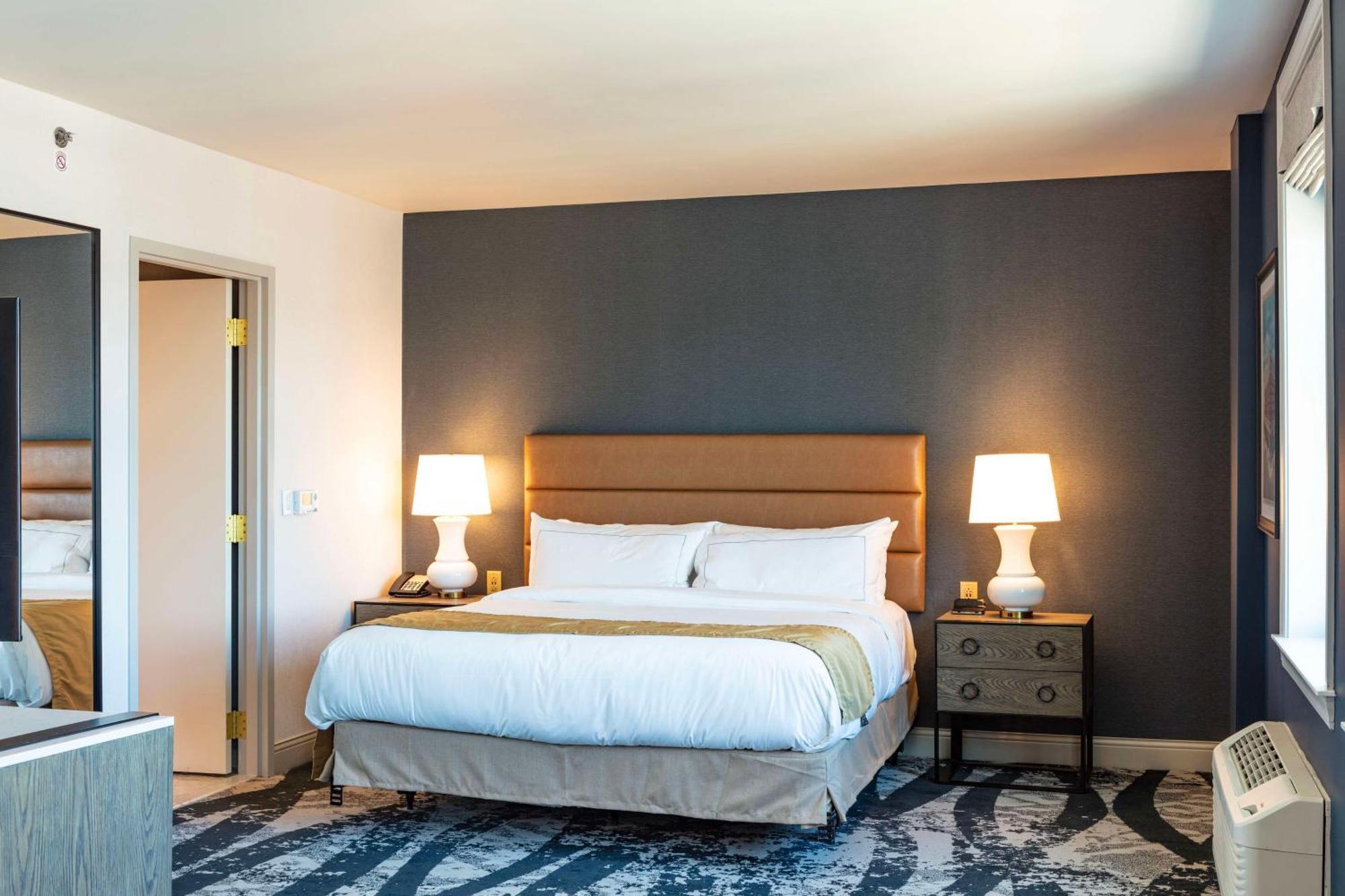 The Yorktowne Hotel, Tapestry Collection By Hilton Bagian luar foto
